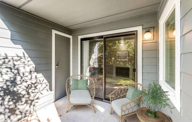 Enchanted Woods_One Bedroom Home