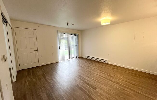 1 bed, 1 bath, 480 sqft, $1,395, Unit 114