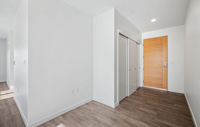 1 bed, 1 bath, 653 sqft, $1,950, Unit 302