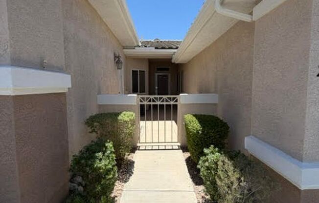 2 bed 2 bath in Quail Ridge