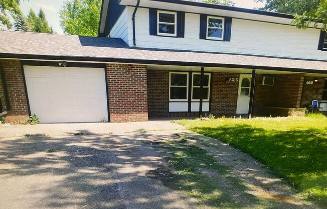 3br/2ba Duplex available in Prior Lake