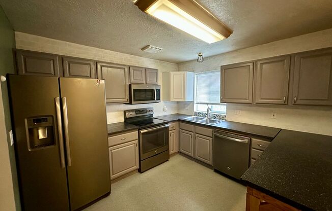 Beautiful 3 Bedroom South Hill Home