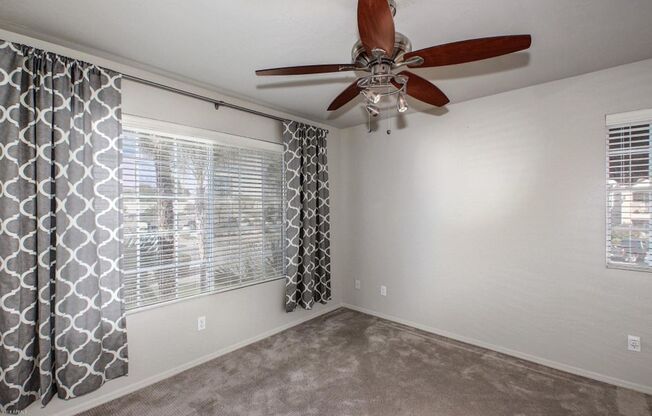 2 beds, 2 baths, $1,795, Unit UNIT 2007
