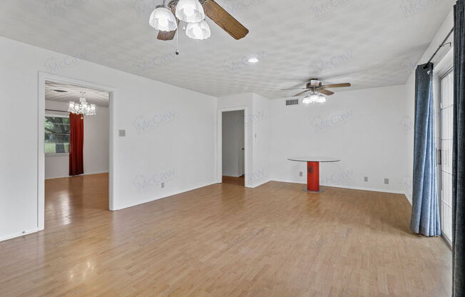 1618 UNIVERSITY DR