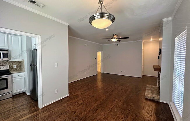 4405 Bowser Avenue
