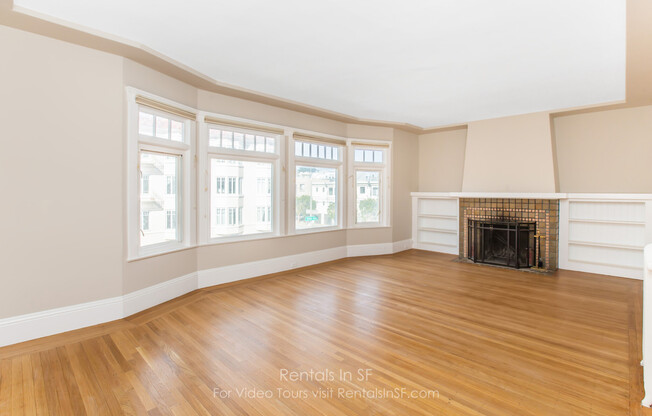 812 25 AVE