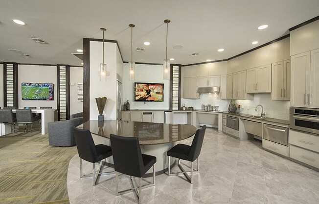 clubroom apartments in pearland