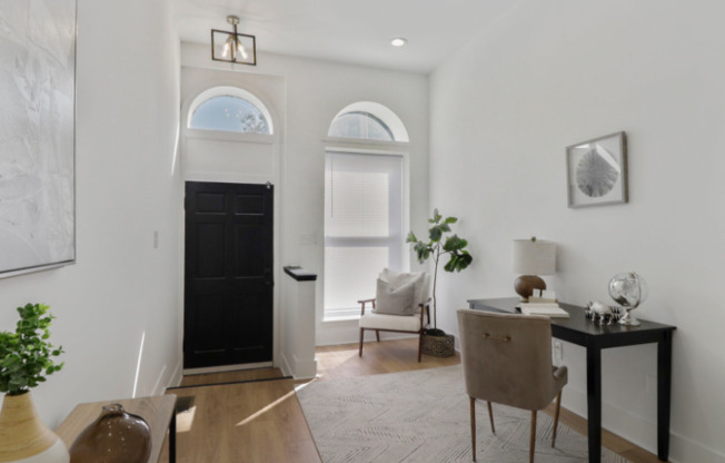 1706 1/2 MCCULLOH