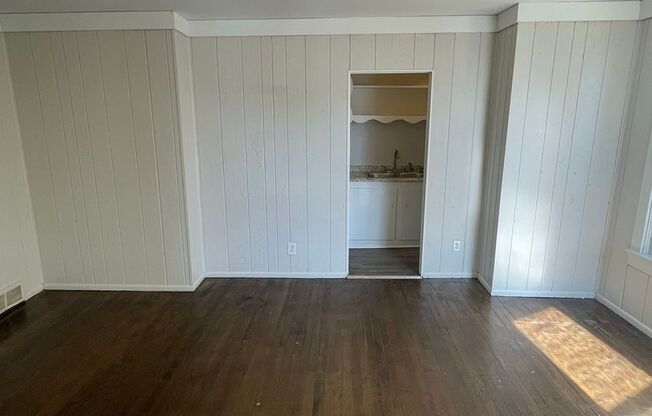 919 Minnesota Ave. (4 Unit)