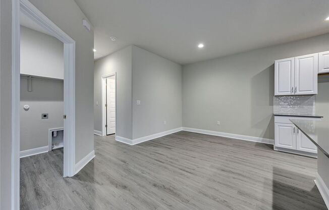 New Lago Vista Duplex