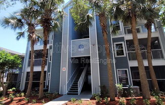 2533 GRASSY POINT DRIVE