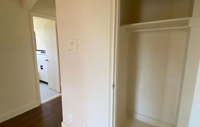 1 bed, 1 bath, 623 sqft, $1,000, Unit C63