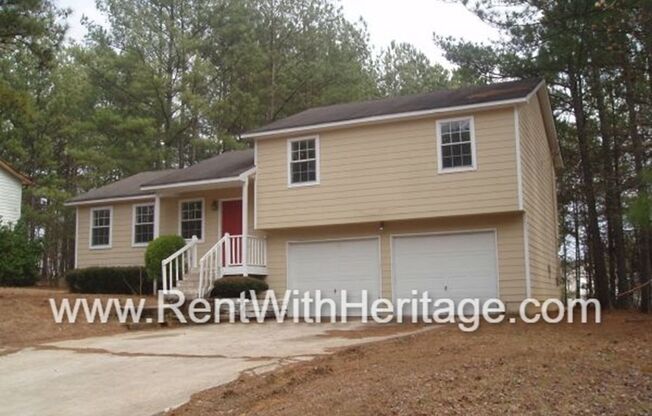 WOW!!!....WHAT AN AWESOME HOME. GREAT HOME WITH PLENTY OF SPACE.