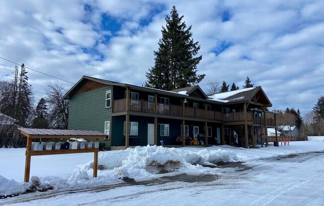 Maverick: 649-701 W Hayden Avenue