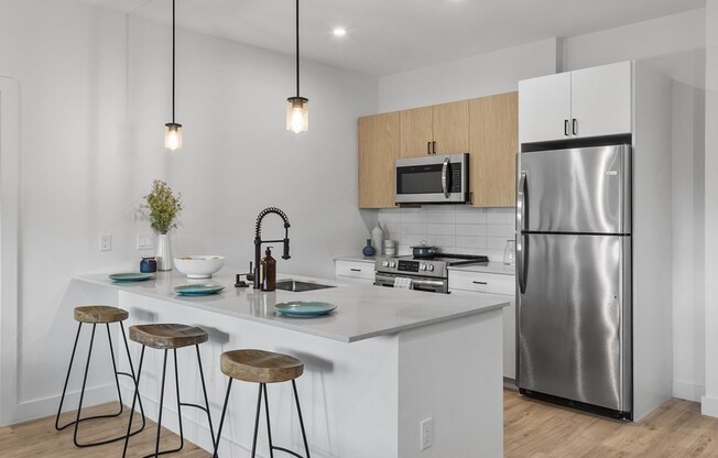 2 beds, 2 baths, 982 sqft, $3,185, Unit 209