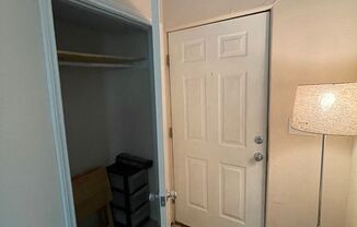 1 bed, 1 bath, $850