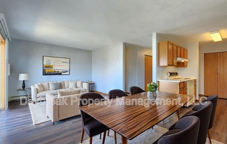 1202 34 AVE S