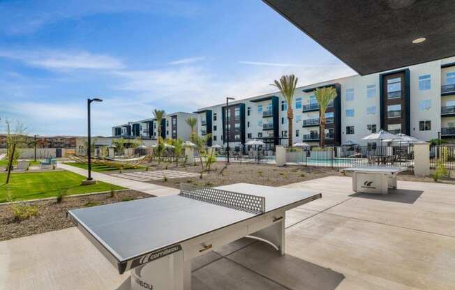 Outdoor pingo pong table at Glen 91 Apartments in Glendale, AZ