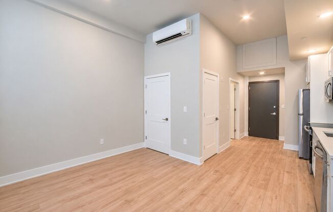 1300 S 19 ST