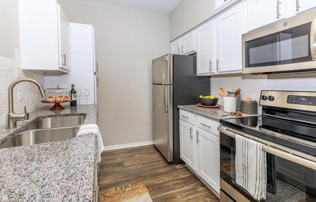 2 beds, 2 baths, 1,008 sqft, $1,830