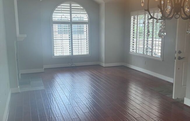 Stunning One-Bedroom Condo in Desirable Copper Ridge Community in San Ramon