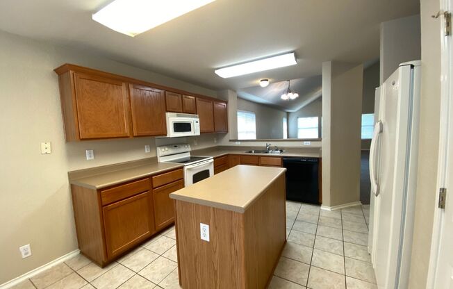 3 beds, 2 baths, $1,995