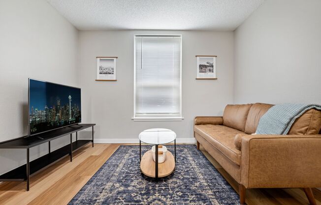 1 bed, 1 bath, 540 sqft, $1,555, Unit 26