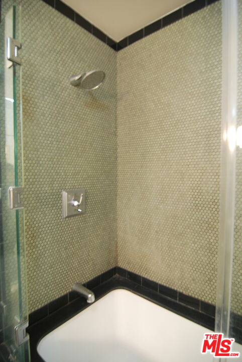 1 bed, 1 bath, 1,190 sqft, $3,200, Unit 310
