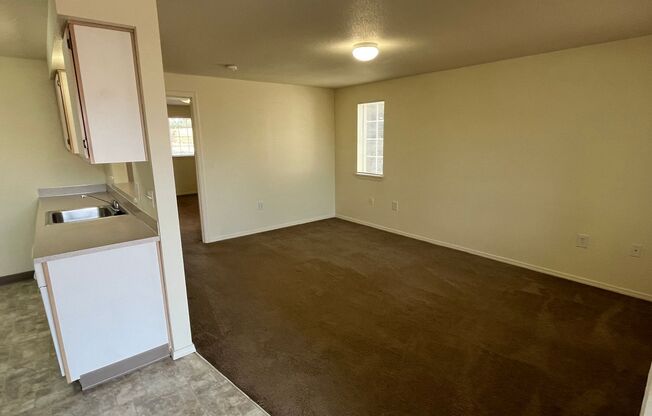 1 bed, 1 bath, 760 sqft, $1,450, Unit 132