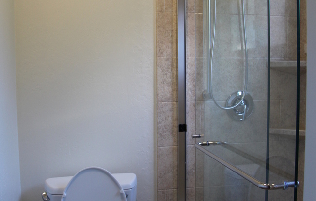 4766 Shelborne park Court, 4 Bedroom 2 bath, Irvington area