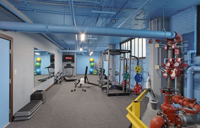 1 bed, 1 bath, $725, Unit Apt. 203 A - Female Co-Living SHARED APT