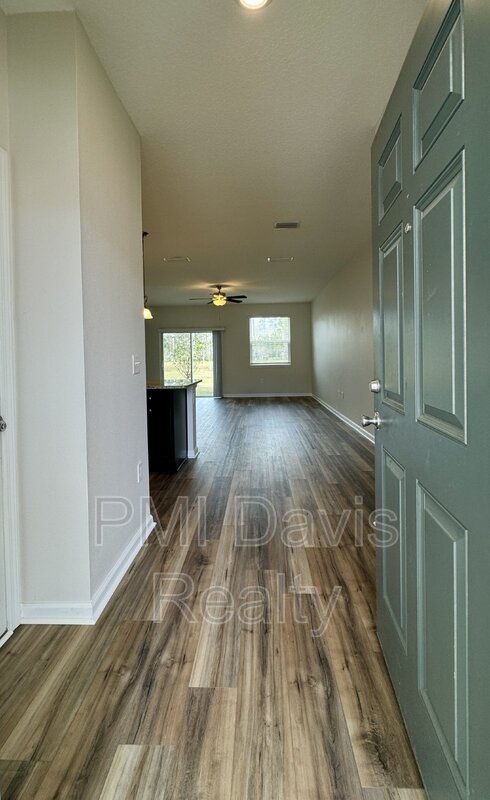 57 SILVER FERN DR