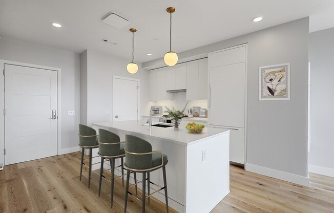 1 bed, 1 bath, 675 sqft, $3,400, Unit 513