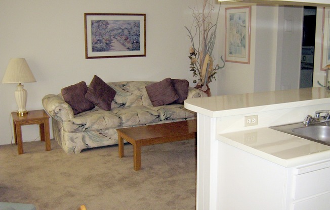 1 bed, 1 bath, 720 sqft, $2,250, Unit 103