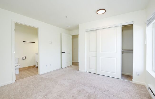 2 beds, 2 baths, 1,065 sqft, $2,425, Unit 2-307