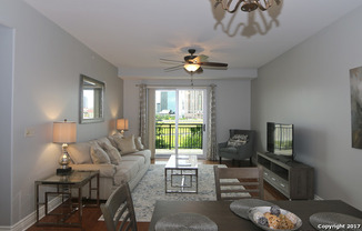 1 bed, 1 bath, $2,050, Unit # 301