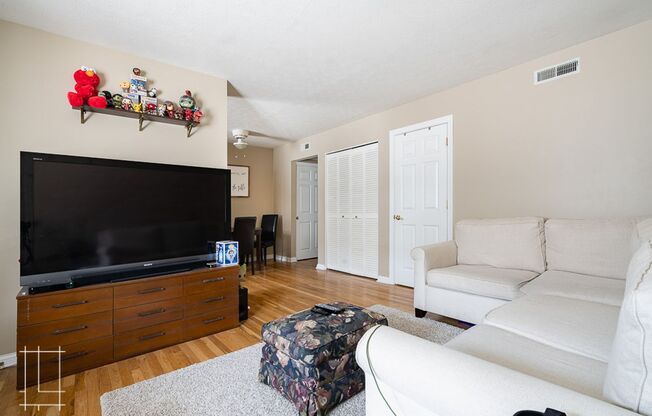 91 Starr Avenue
