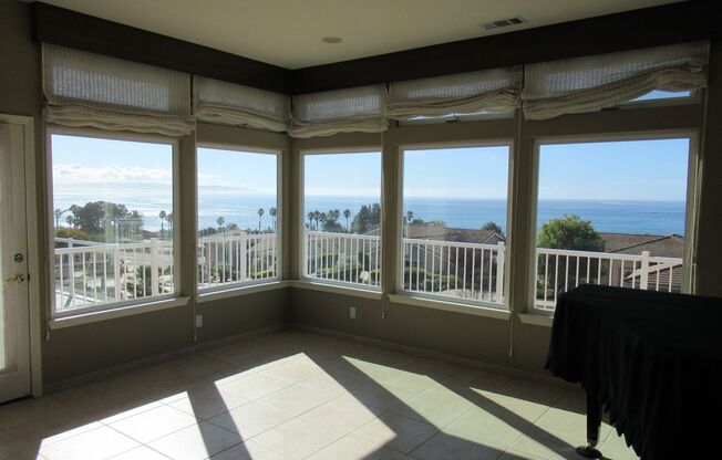 AVAILABLE JULY - 3 bed, 2.5 bath with Beautiful Views in Pismo Beach