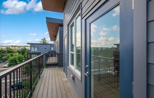 3 beds, 2 baths, 1,177 sqft, $2,349, Unit E340