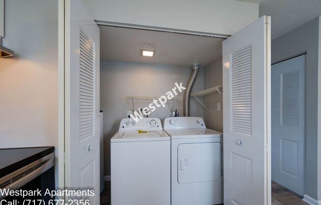 2 beds, 1 bath, 1,000 sqft, $1,425, Unit Unit 62