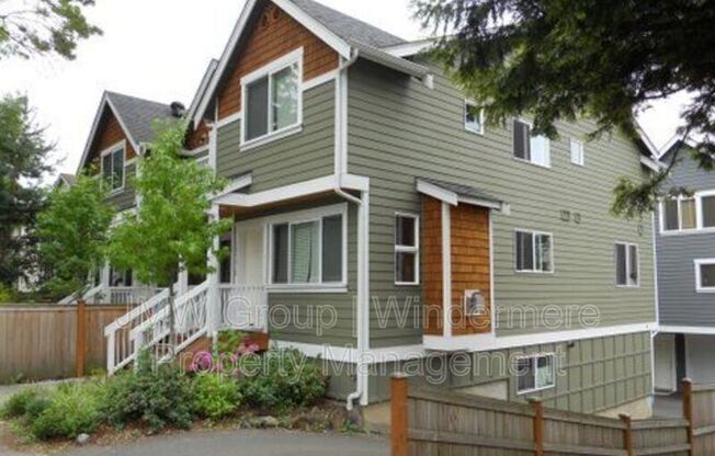 12721 35 AVE NE