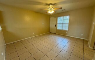 3 beds, 2 baths, 1,178 sqft, $925, Unit Apt A