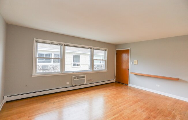 8614 BERWYN