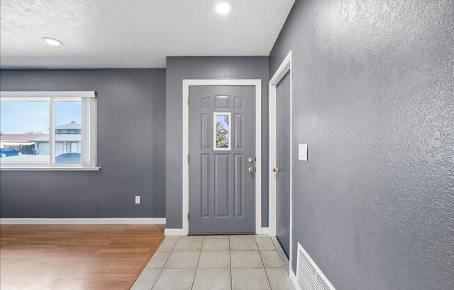 2944 Calle Del Sol Way