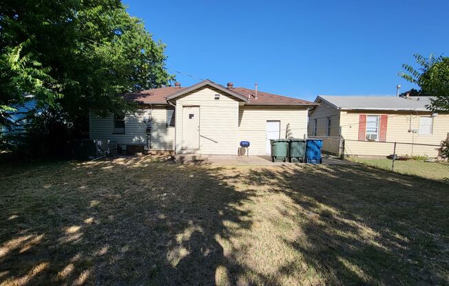 3 beds, 1 bath, $1,550