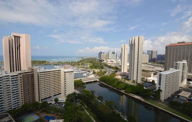 2 beds, 2 baths, $5,000, Unit # 2405