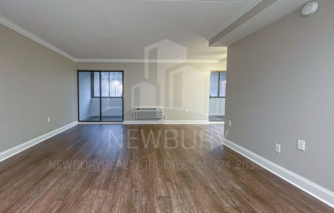 1 bed, 1 bath, 765 sqft, $1,250, Unit TH 904