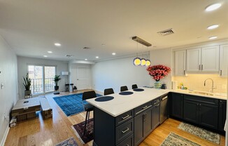 64 WILLARD ST
