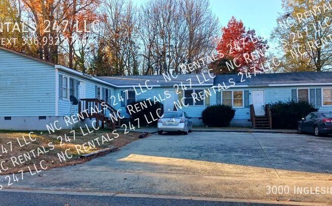 3000 INGLESIDE AVE
