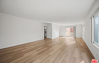 11920 Montana Avenue